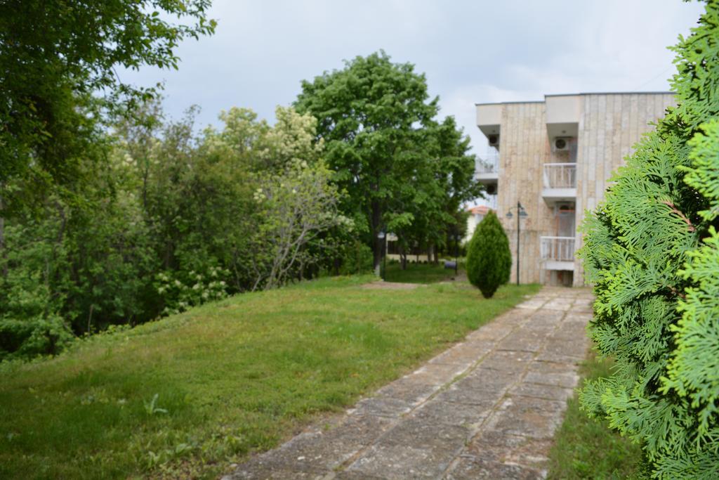 Sunshine Pearl Family Hotel Kavarna Extérieur photo